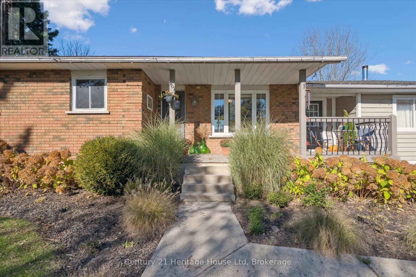 Property Photo:  323135 Durham Road East  ON N0G 1R0 