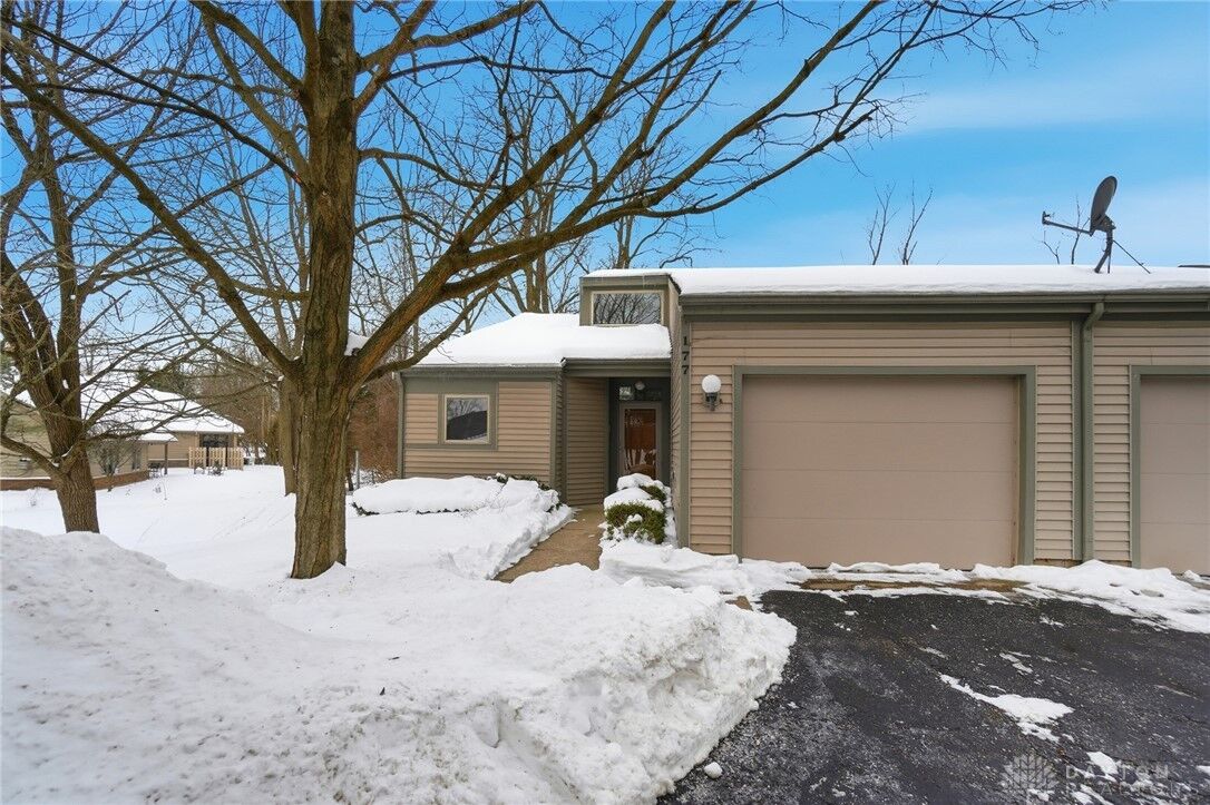 Property Photo:  177 Larry Avenue  OH 45377 