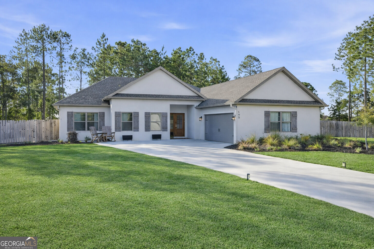 Property Photo:  165 Silver Bluff Circle  GA 31523 