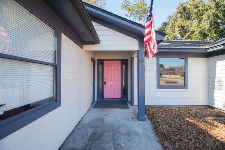 Property Photo:  100 Pinedale Drive  GA 31558 