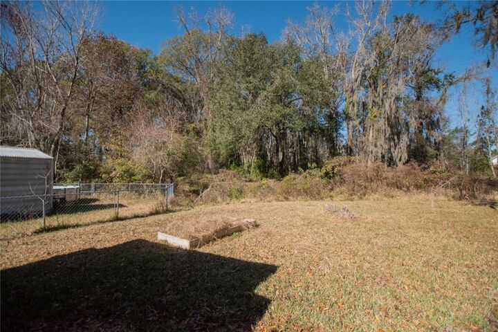 Property Photo: 142 Lake Wellington Drive GA 31548