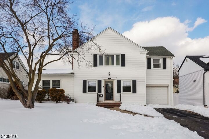 Property Photo:  1841 Cider Mill Rd  NJ 07083 