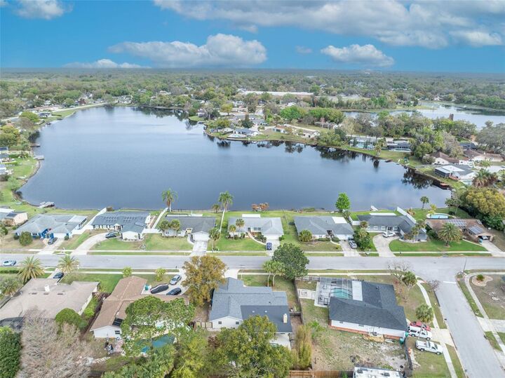 Property Photo:  111 Dellwood Drive  FL 32750 