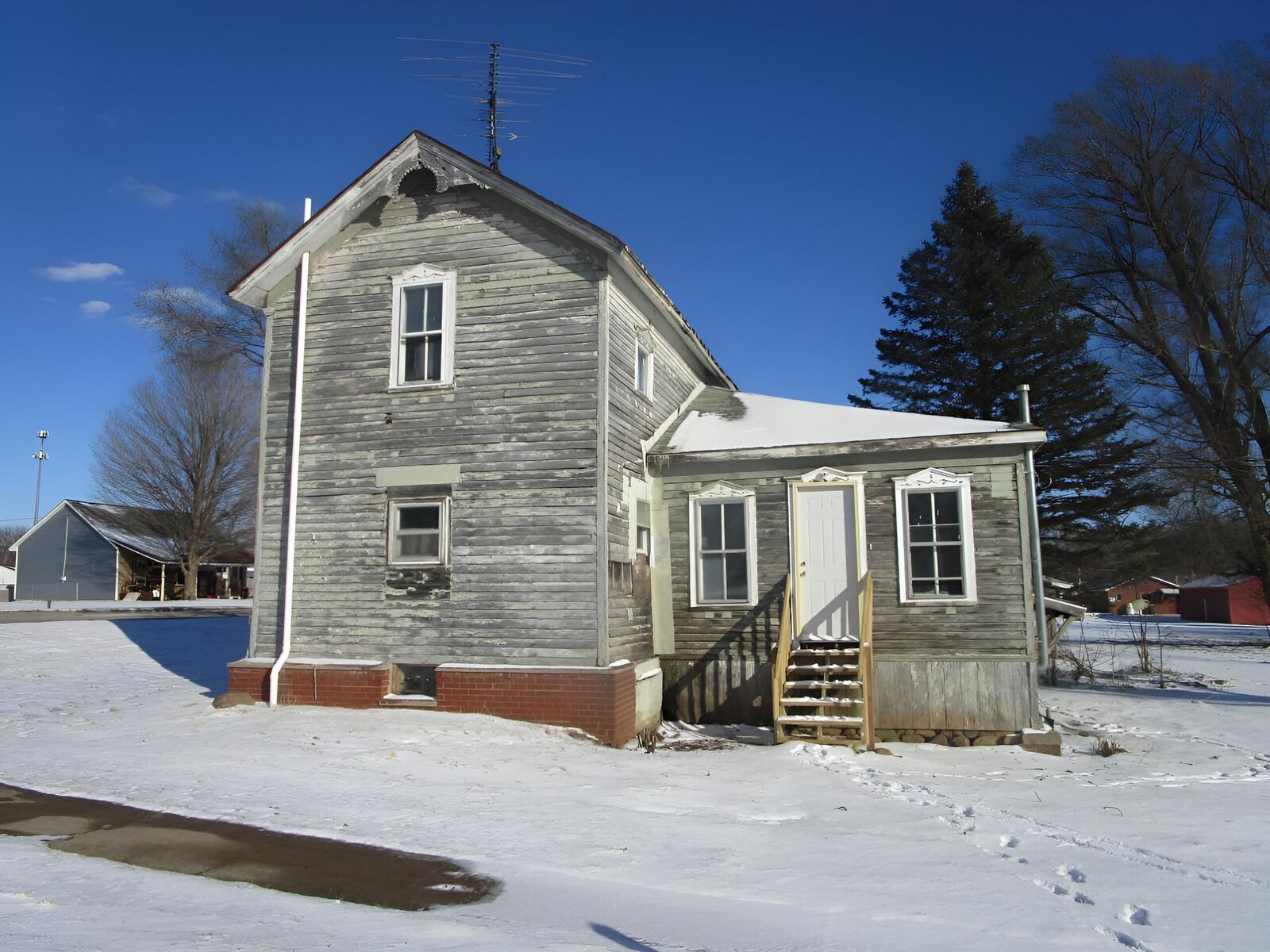 Property Photo:  128 N Marshall Street  MI 49029 