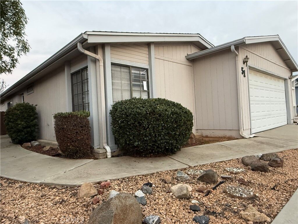 Property Photo:  27250 Murrieta Road 51  CA 92586 