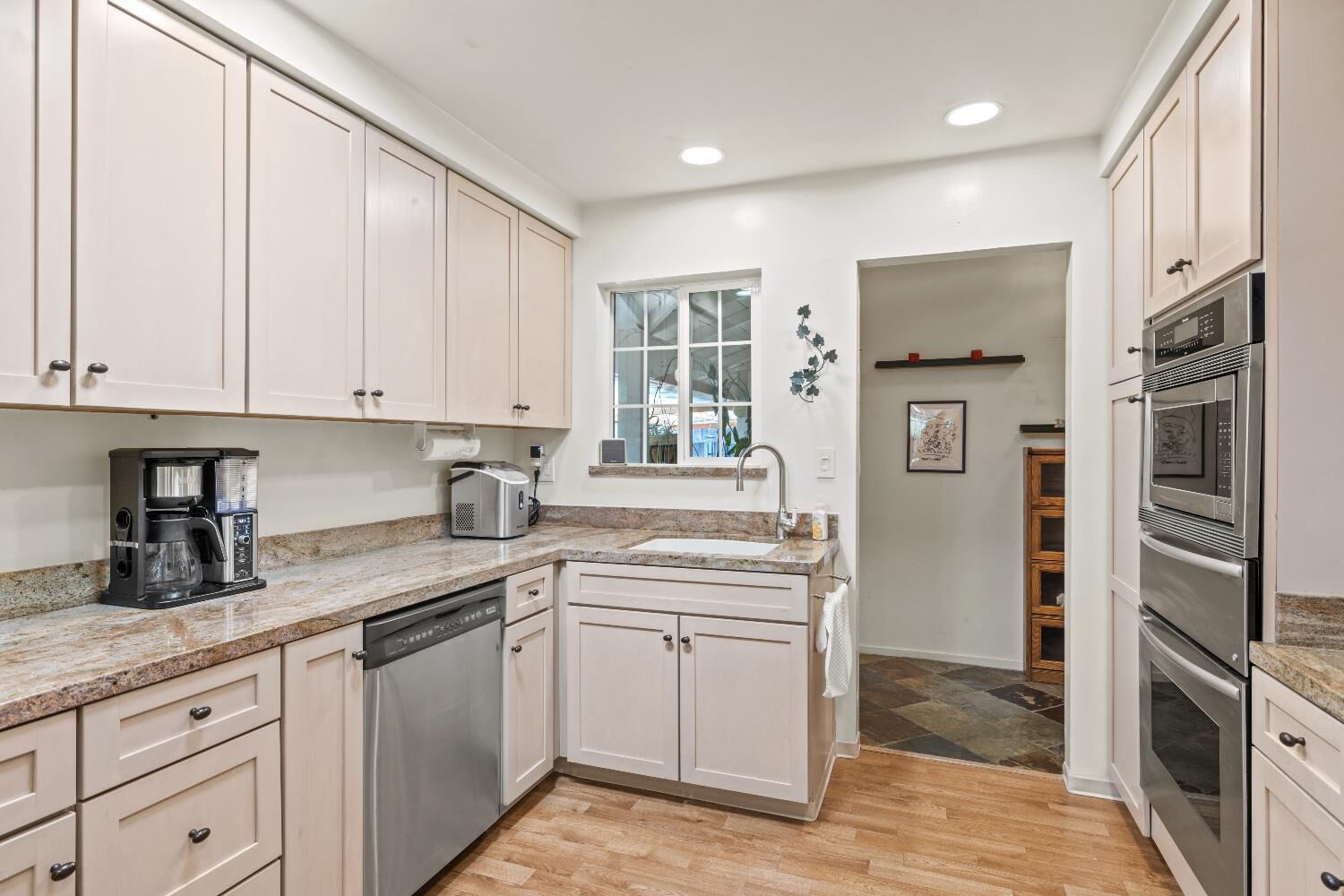 Property Photo:  7230 Linda Sue Way  CA 95621 