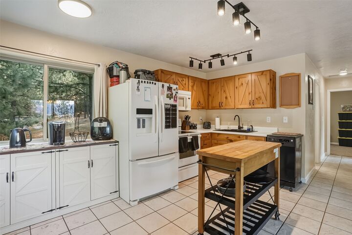 Property Photo:  1065 Prairie Lane  MT 59870 