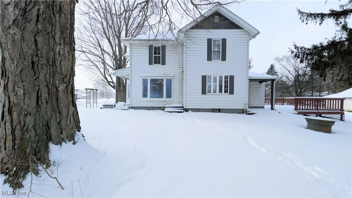 Property Photo: 4775 School Street OH 44030