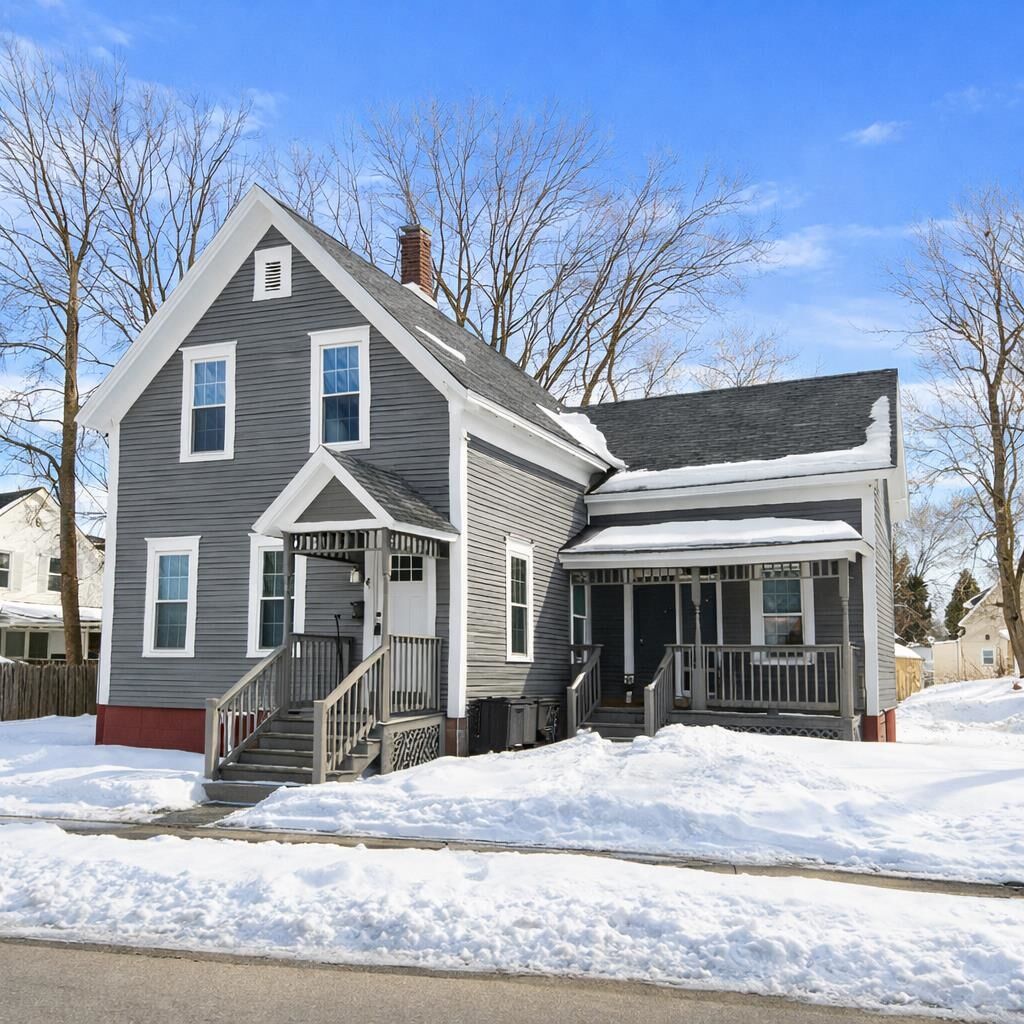 Property Photo:  35 Foster Street  NH 03431 