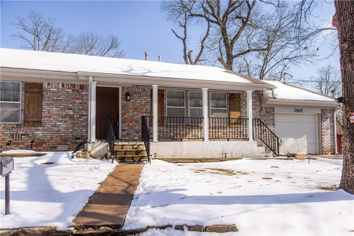 Property Photo:  3407 Ridge Road  AR 72761 