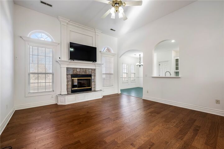 Property Photo:  4205 W Worthington Drive  AR 72758 