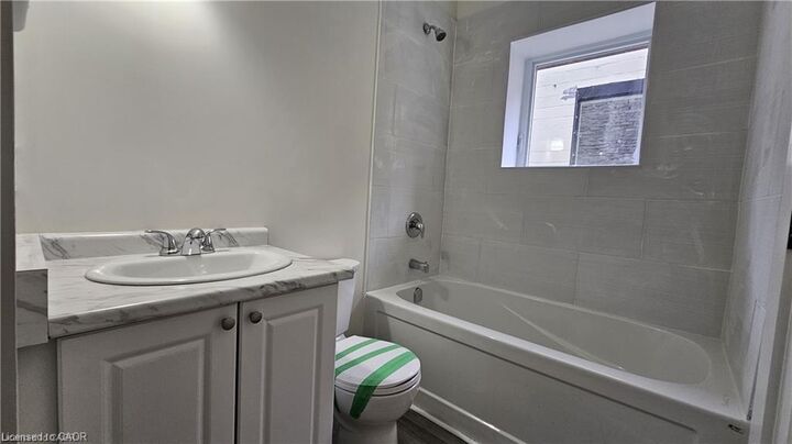 Property Photo:  363 Front Street  ON K8N 2Z9 