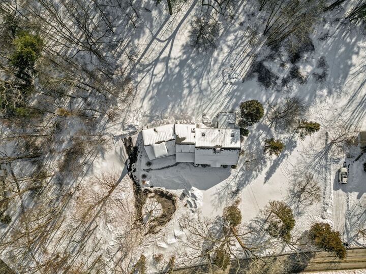 Property Photo:  935 King St  MA 02767 