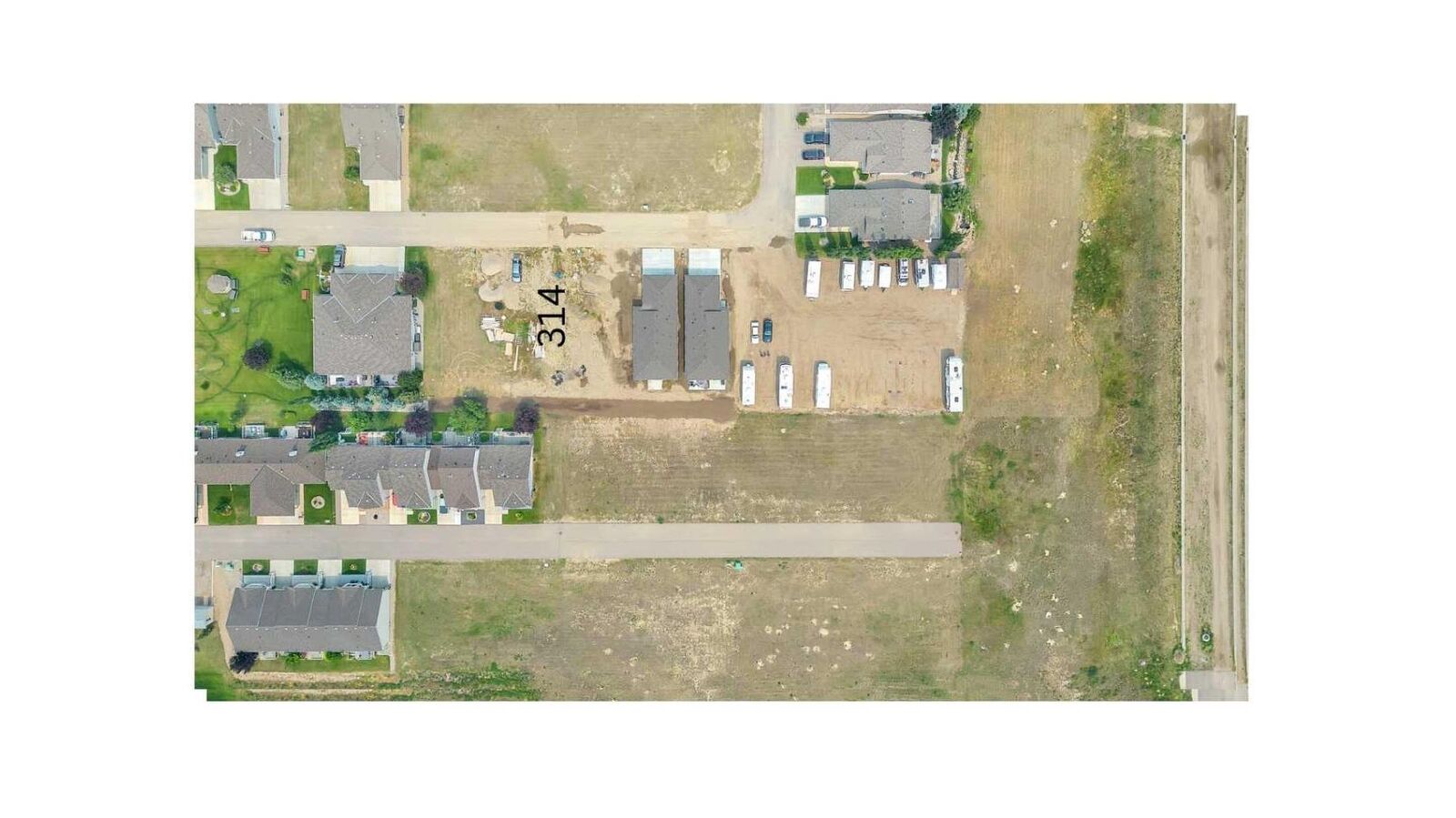 Property Photo: 314 Whispering Way AB T0L 2B0