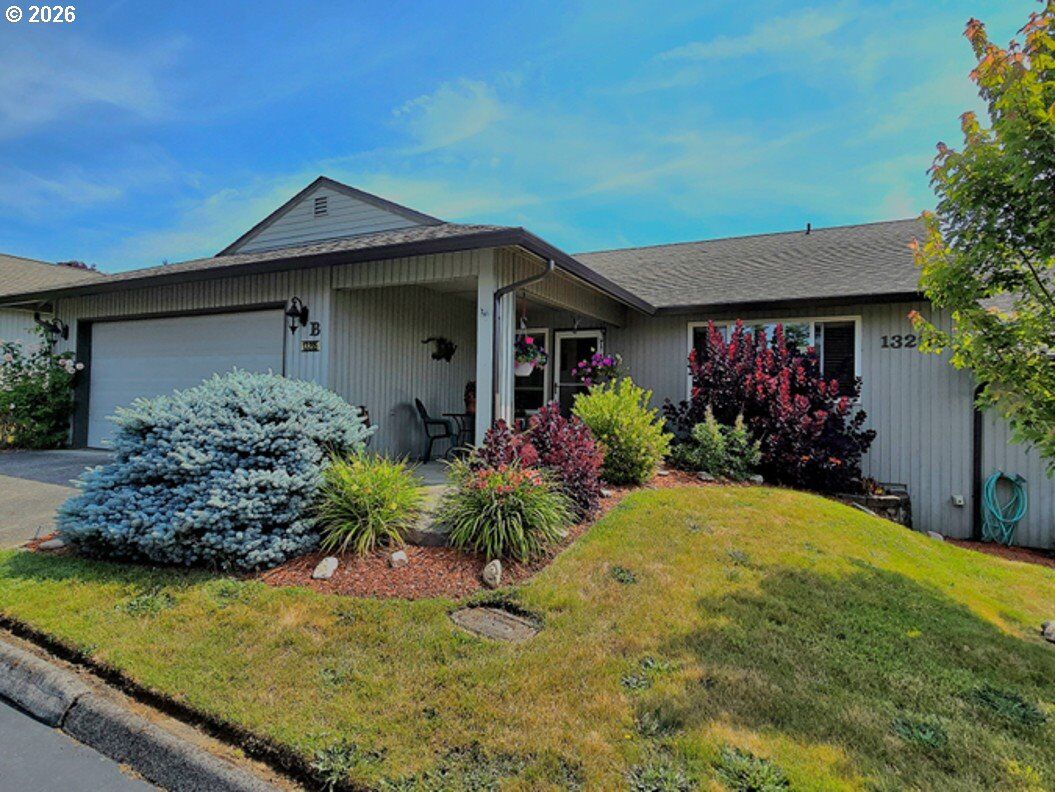 Property Photo:  13205 NW 14th Ave B  WA 98685 