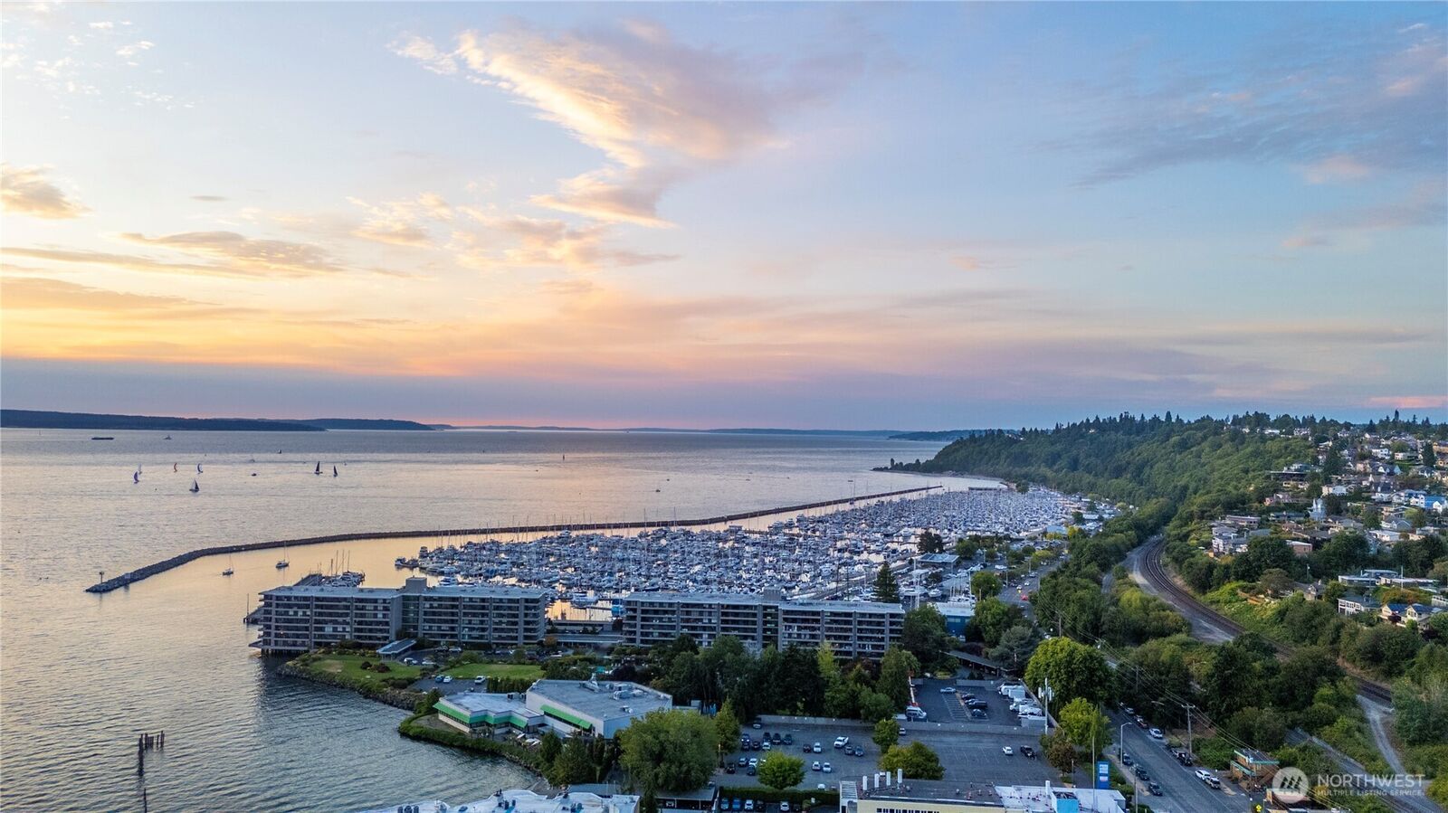 Property Photo:  6535  Seaview Avenue NW 510B  WA 98117 