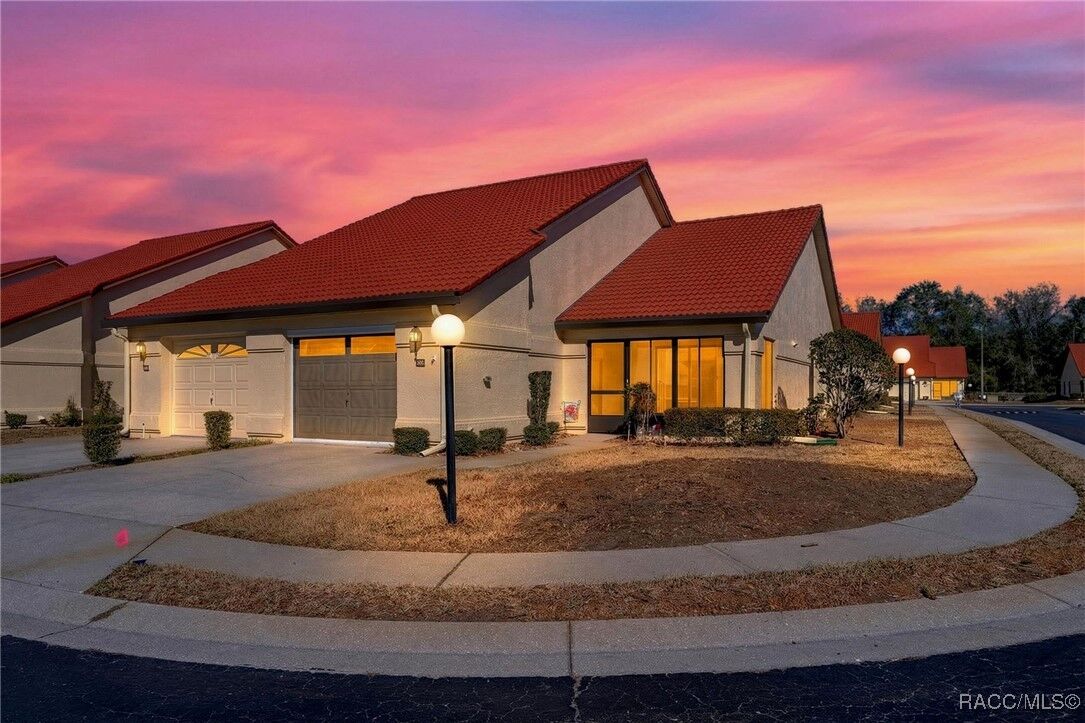 Property Photo: 2026 Forest Drive FL 34453