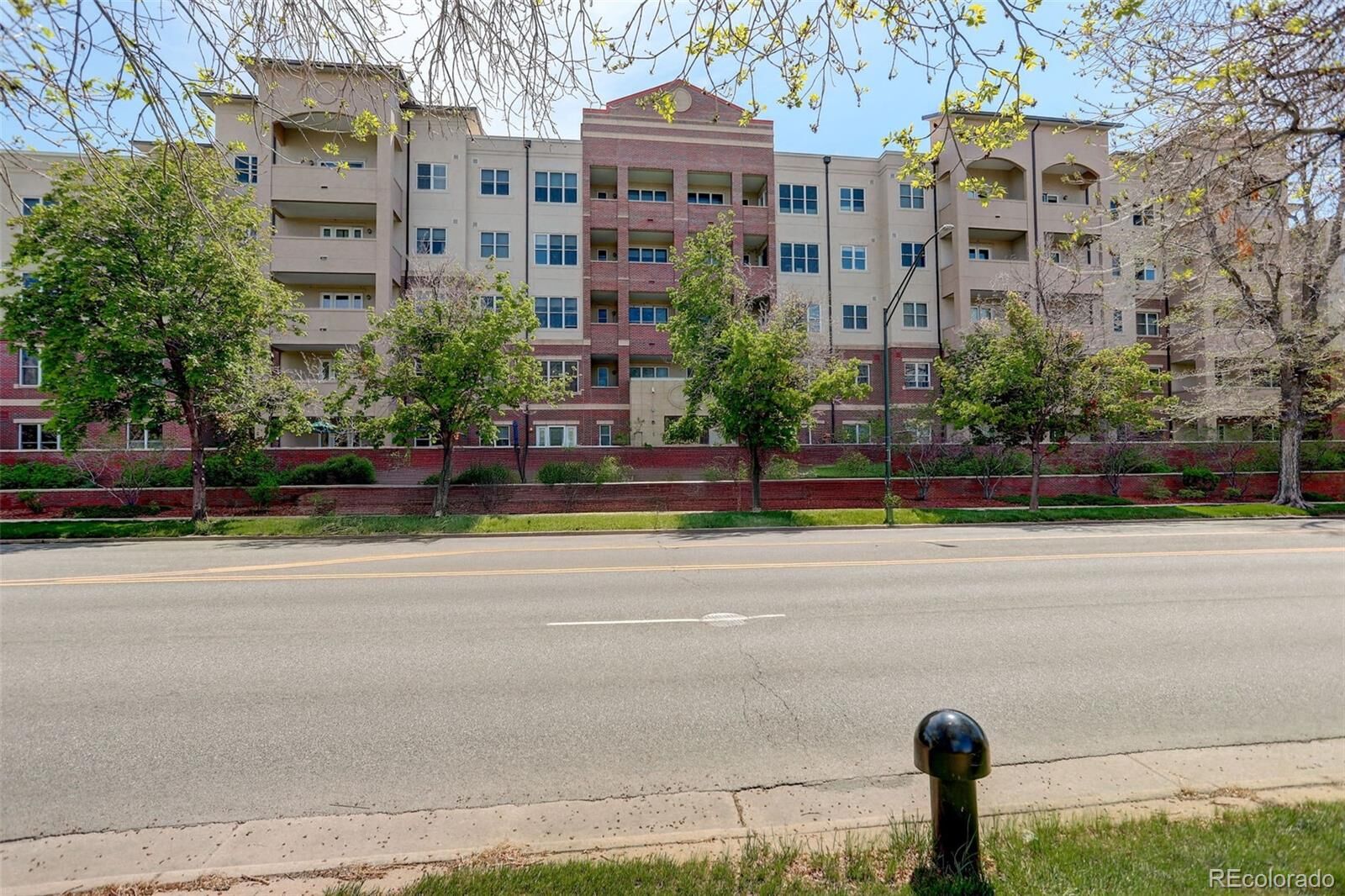 Property Photo:  2200 S University Boulevard 313  CO 80210 