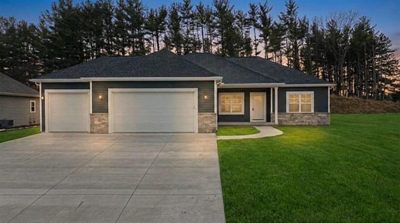 Property Photo:  3740 North Woodbury Lane  WI 53545 