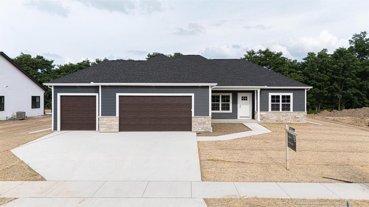 Property Photo:  3740 N Woodbury Lane  WI 53545 