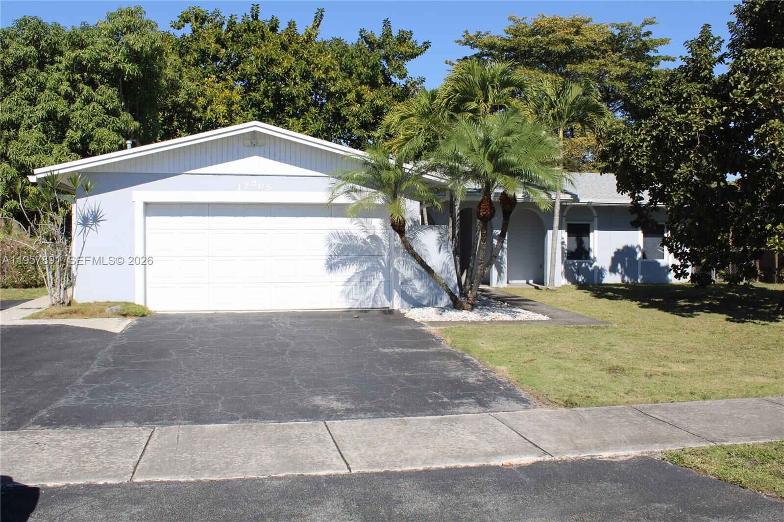 Property Photo: 12965 SW 76th Ter FL 33183