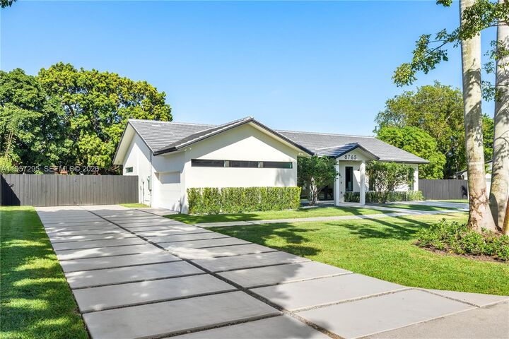 Property Photo: 8765 SW 175th St FL 33157