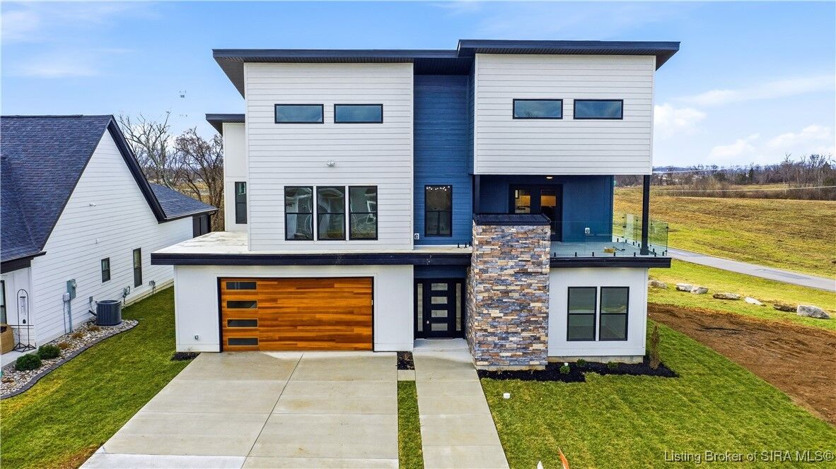 Property Photo:  1019 Ridgeview Drive  IN 47130 