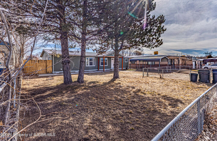 Property Photo:  704 S 1st Street  NM 87413 