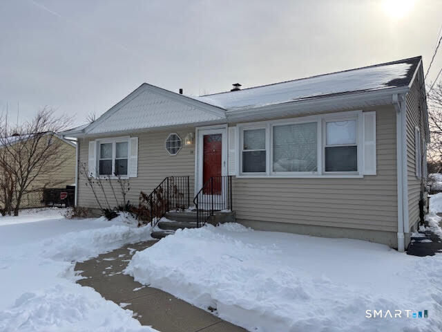 Property Photo:  68 South Street  CT 06516 