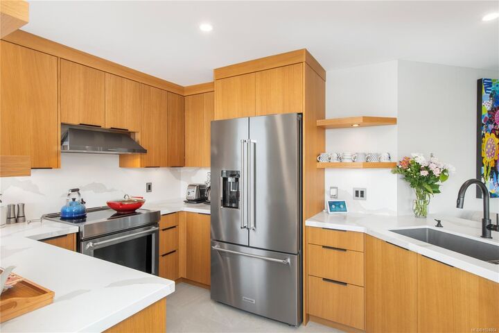 Property Photo:  27 Island Hwy S 2304  BC V9W 1A2 