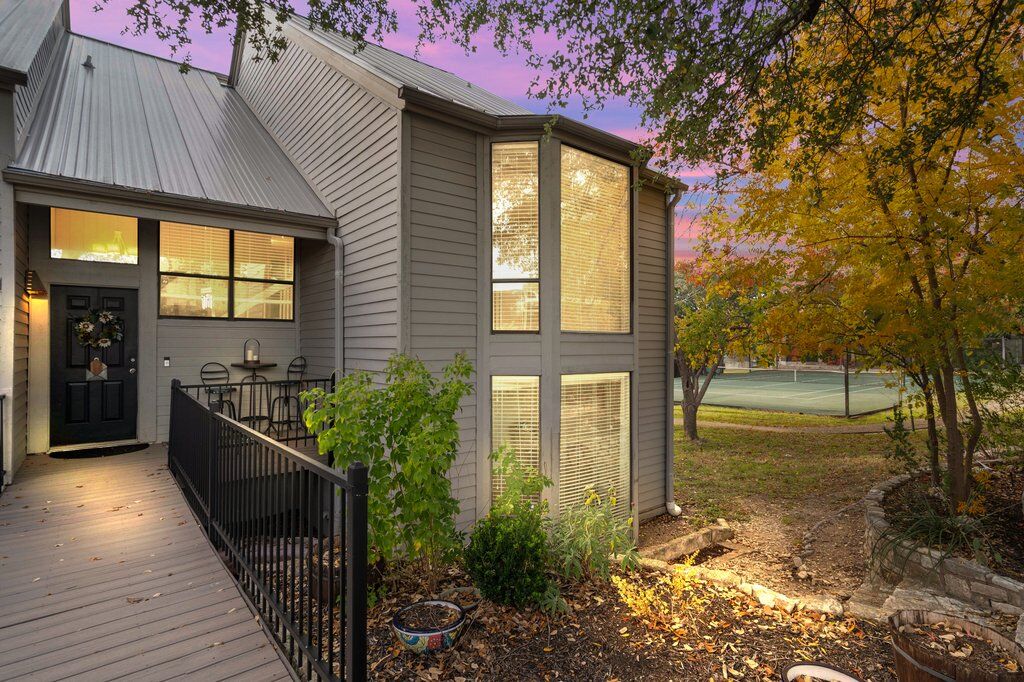 Property Photo:  143 World Of Tennis Square D143  TX 78738 