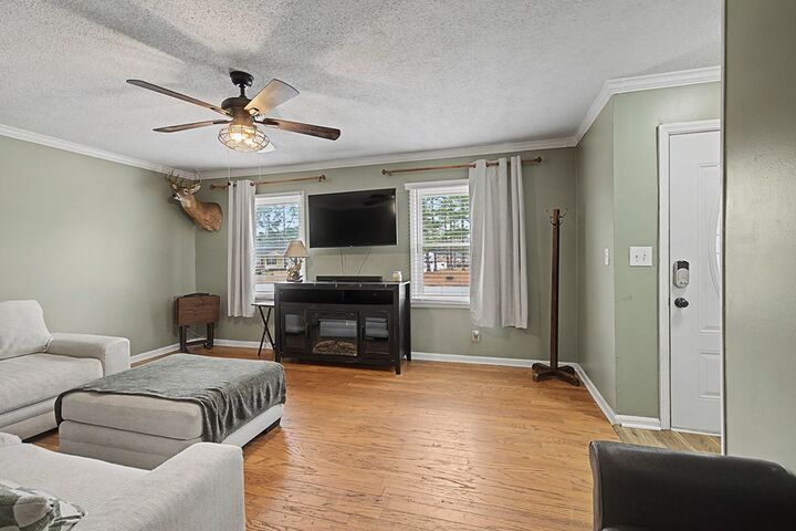 Property Photo:  109 Lee Dr  GA 31763 