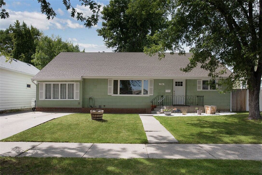 Property Photo:  116 4th Avenue  MT 59044 