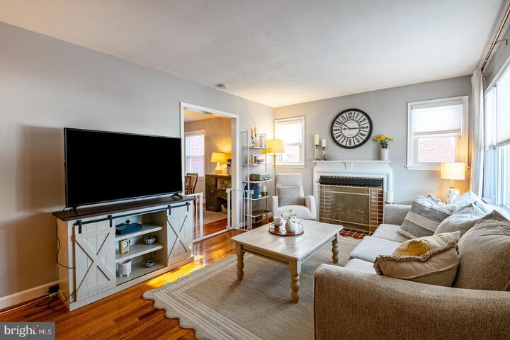 Property Photo:  514 Dorchester Avenue  PA 19609 