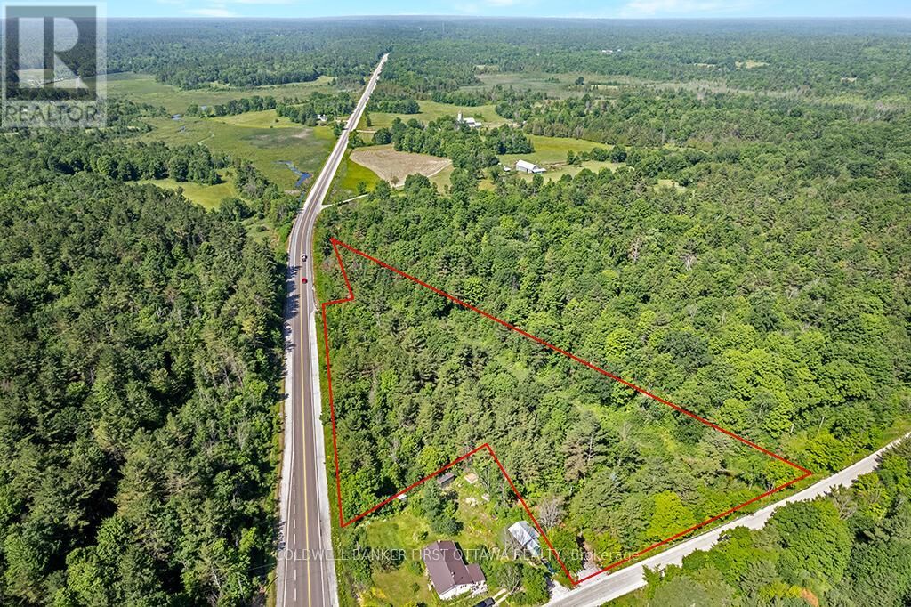 Property Photo:  115 Doran Road  ON K7H 3C7 