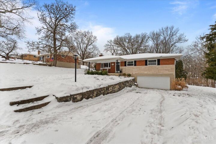 Property Photo:  3905 Springoak Drive  OH 45248 