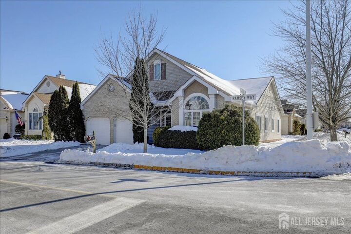 Property Photo:  11 Ramsey Way  NJ 08831 