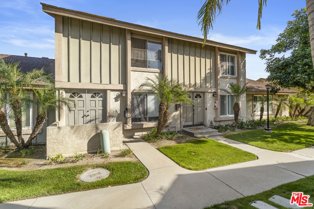 Property Photo:  8521 Via Tina  CA 90623 