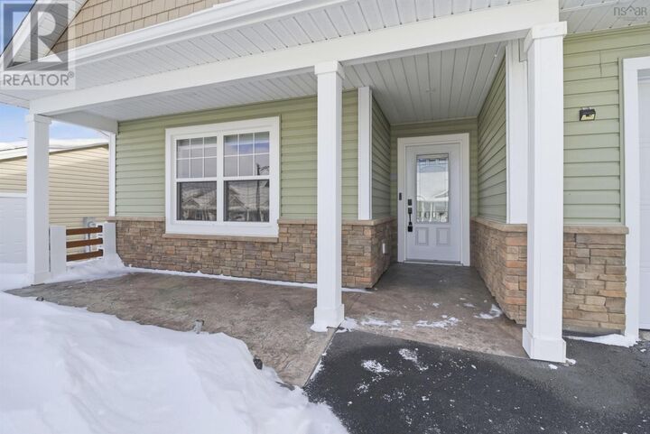 Property Photo:  35 Elizabeth Avenue  NS B0N 2T0 