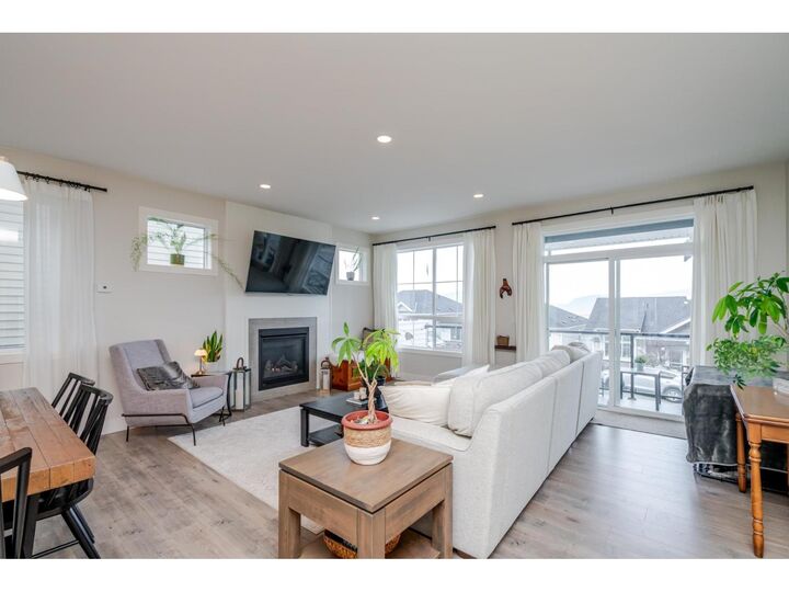 Property Photo:  47204 Sylvan Drive  BC V2R 0R8 