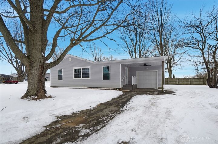 Property Photo:  215 Rooney Drive  OH 43078 