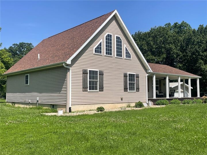 Property Photo: 1625 N 1550 Street IL 62418