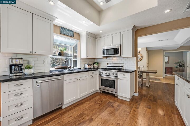 Property Photo:  60 Rainbow Cir  CA 94506 