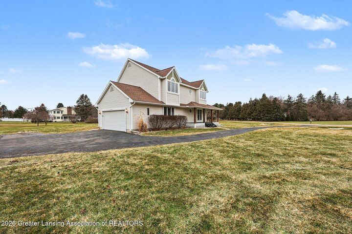 Property Photo:  6124 Silkworth Boulevard  MI 49201 