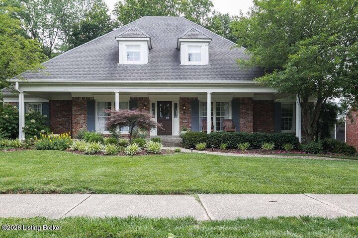 Property Photo:  803 Lake Forest Pkwy  KY 40245 