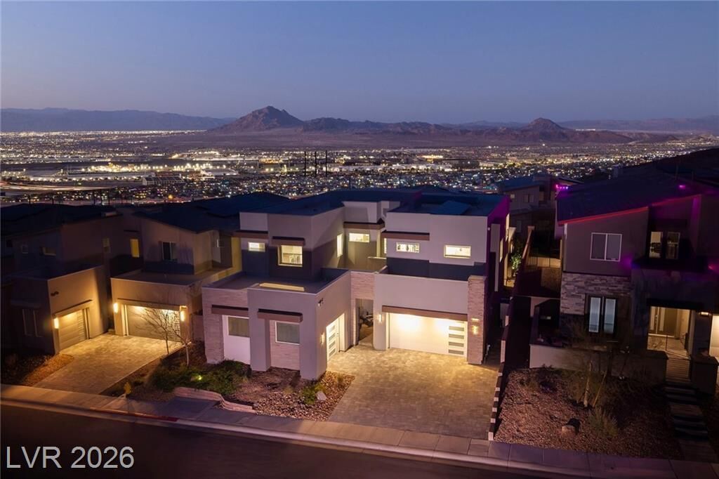 Property Photo: 302 Watteau Court NV 89012