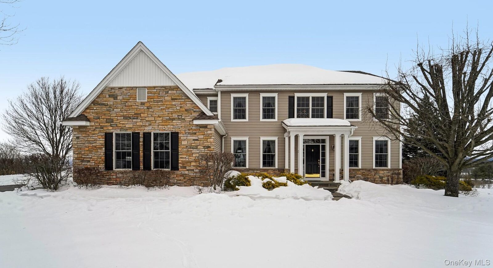Property Photo:  32 Mansion Ridge Boulevard  NY 10950 