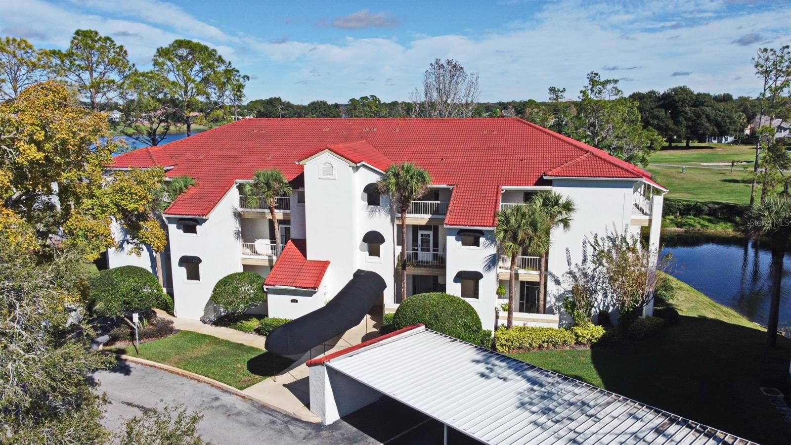 Property Photo:  443 Hamptoncrest Circle 305  FL 32746 