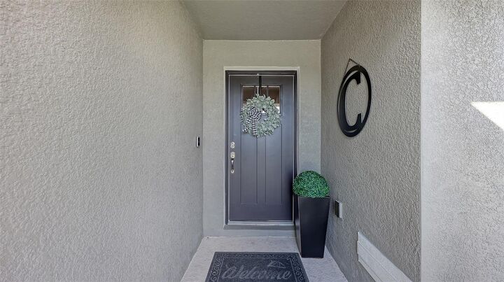 Property Photo:  6811 162nd Place E  FL 34219 