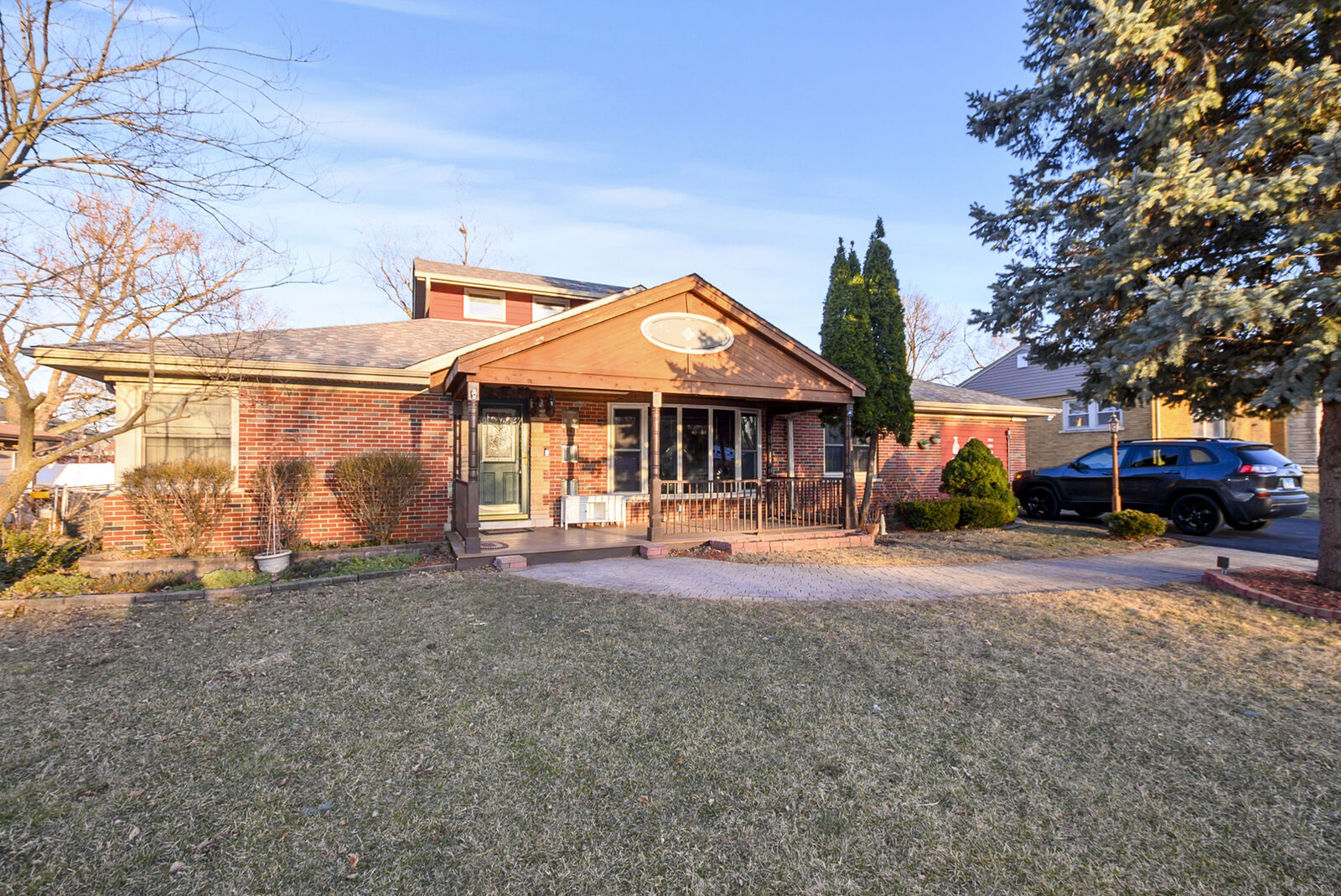 Property Photo:  14725 Laramie Avenue  IL 60452 